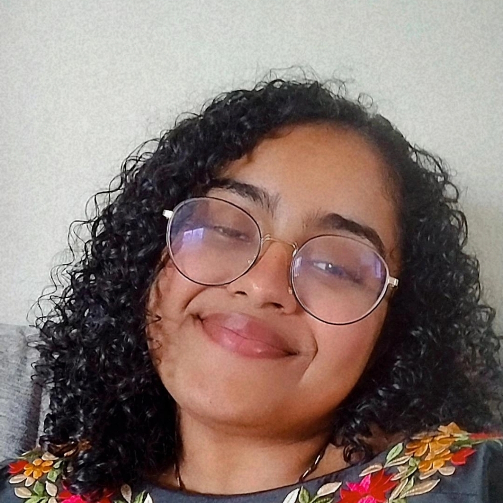 Meet your Posher, Divya